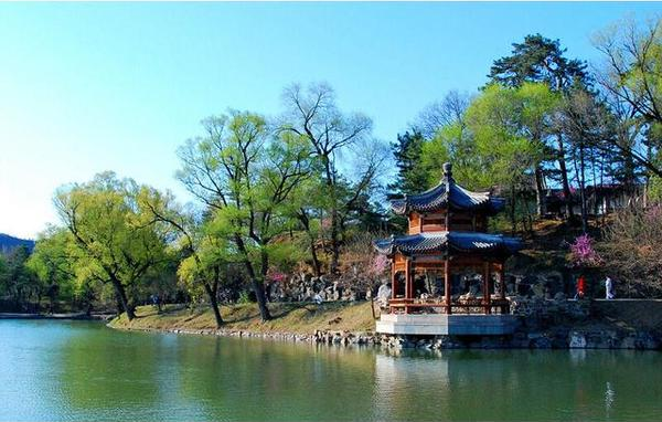 不来承德山庄 你哪里来的艳遇？